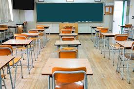 IN SICILIA SCATTANO IL COPRIFUOCO E LA CHIUSURA DELLE SCUOLE SUPERIORI IN SICILIA SCATTANO IL COPRIFUOCO E LA CHIUSURA DELLE SCUOLE SUPERIORI